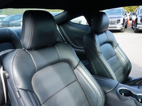 Used 2024 Ford Mustang GT Premium image 16
