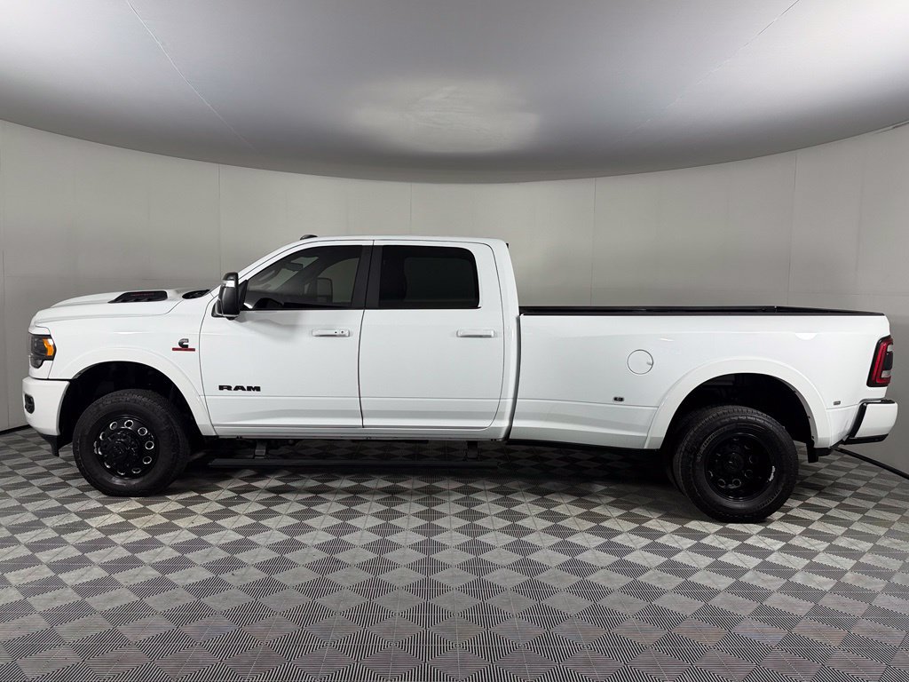Used 2024 RAM 3500 Limited w/ Night Edition AWD/4WD image 10
