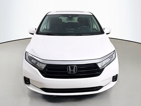 Used 2022 Honda Odyssey Elite image 2