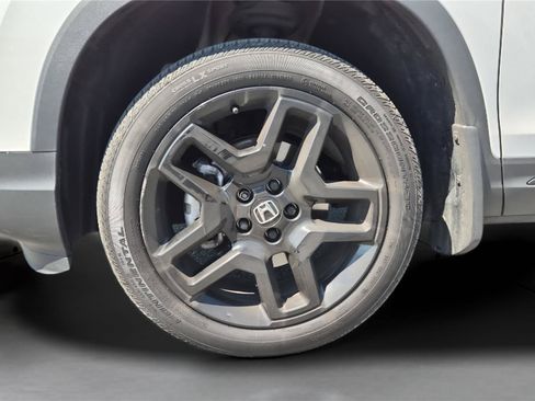 Used 2024 Honda Passport Black Edition image 23