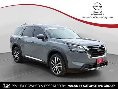 Used 2023 Nissan Pathfinder Platinum