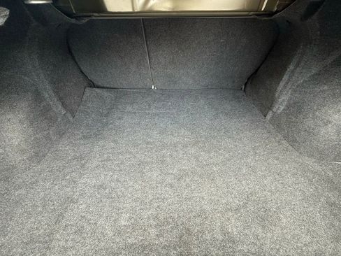 Used 2009 Nissan Sentra 2.0 S image 10