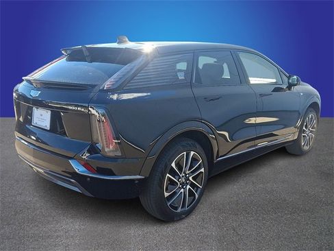 New 2025 Cadillac Optiq Sport 1 image 4