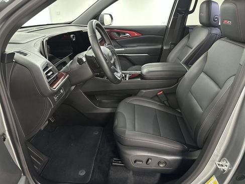 Used 2026 Chevrolet Traverse Z71 w/ Driver Confidence Package AWD/4WD image 10