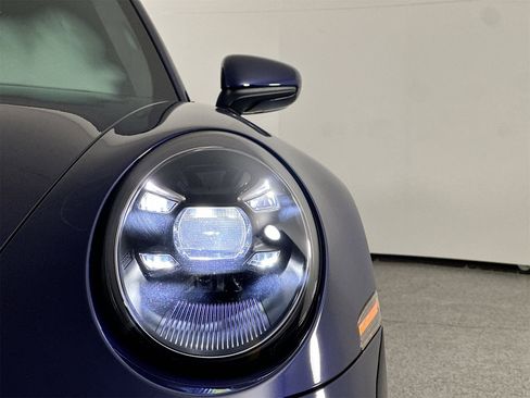 Used 2023 Porsche 911 Turbo S image 15