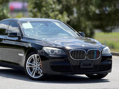 Used 2015 BMW 740i RWD image 49