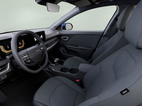 Used 2026 Kia K4 FWD image 17