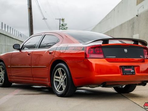Used 2006 Dodge Charger R/T image 10