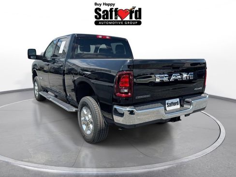 Used 2026 RAM 2500 Big Horn AWD/4WD image 2