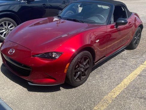 Used 2019 MAZDA MX-5 Miata Sport w/ I-ACTIVSENSE Sport Package RWD image 1
