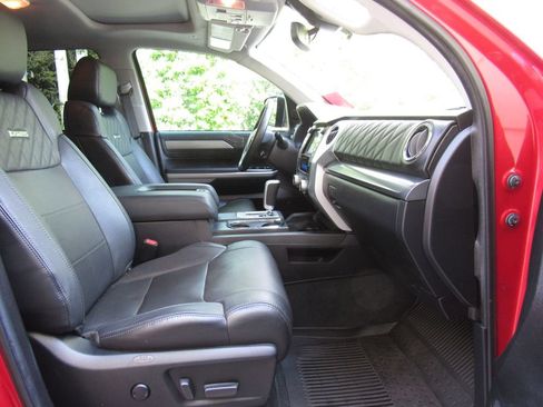 Certified 2021 Toyota Tundra Platinum AWD/4WD image 21