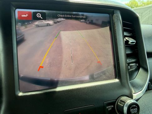 Used 2022 RAM 1500 Big Horn AWD/4WD image 34