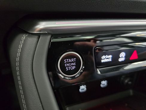 New 2025 Audi Q5 Premium image 26