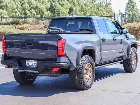 Used 2024 Toyota Tacoma 4x4 Double Cab Hybrid image 7