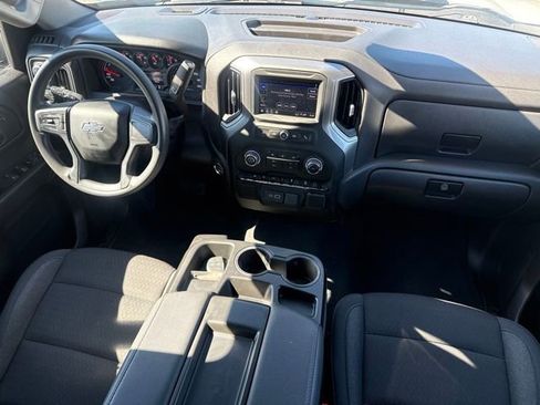 Used 2024 Chevrolet Silverado 1500 Custom Trail Boss AWD/4WD image 37