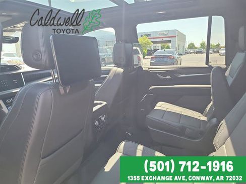 Used 2024 GMC Yukon XL Denali w/ Denali Reserve Package AWD/4WD image 22