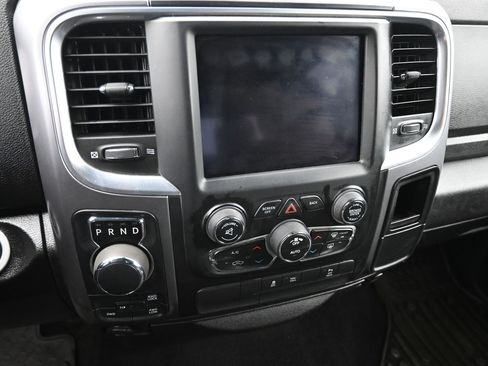 Used 2021 RAM 1500 Warlock AWD/4WD image 17