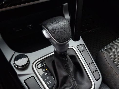 Used 2021 Kia Seltos LX image 14