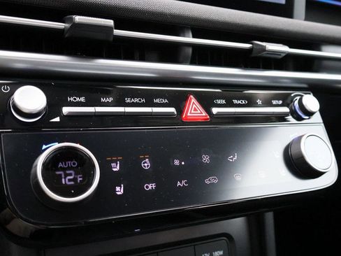 New 2026 Hyundai Tucson Limited image 38