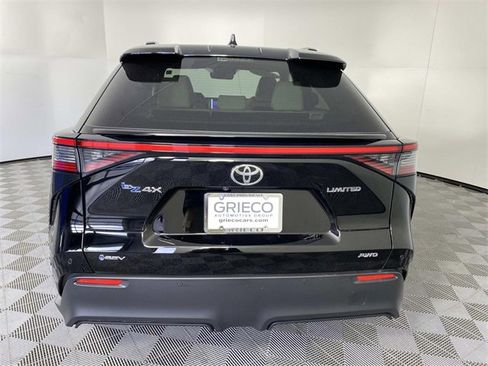 Used 2024 Toyota bZ4X Limited image 7