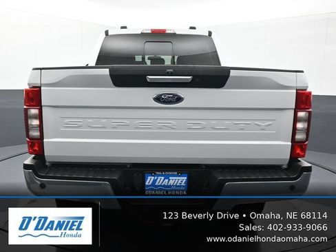 Used 2022 Ford F250 Lariat w/ Lariat Value Package AWD/4WD image 5