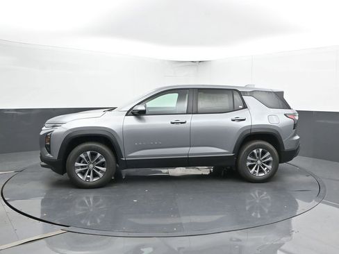 New 2026 Chevrolet Equinox LT w/ LPO, Floor Liner Package image 5