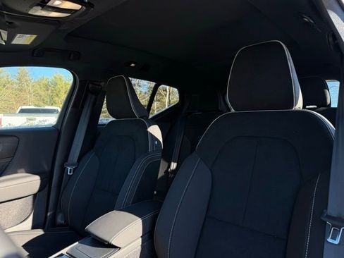 New 2026 Volvo XC40 B5 Ultra w/ Protection Package Premier image 13