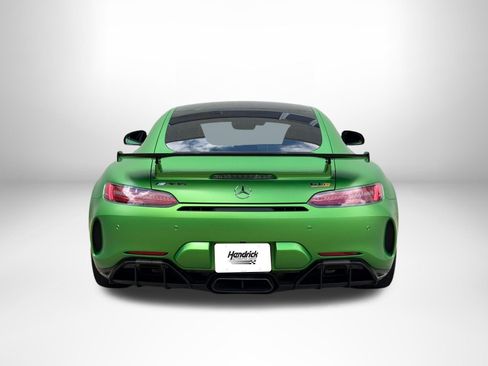 Used 2018 Mercedes-Benz AMG GT R image 4