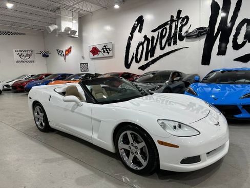 Used 2006 Chevrolet Corvette Convertible w/ Preferred Equipment Group image 23