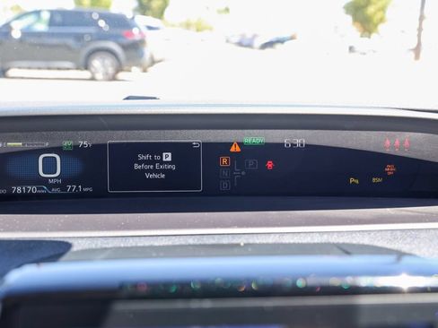 Used 2021 Toyota Prius Prime Limited FWD image 30