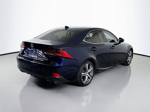 Used 2019 Lexus IS 300 AWD image 5