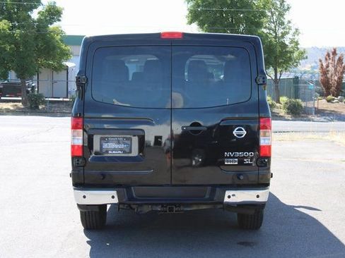 Used 2016 Nissan NV 3500 SL RWD image 5