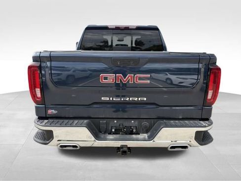 Used 2022 GMC Sierra 1500 SLT w/ SLT Premium Plus Package AWD/4WD image 4