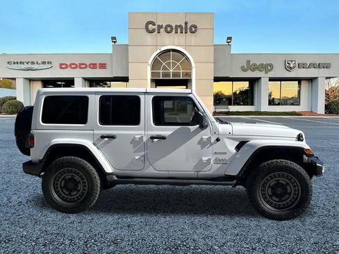 Used 2023 Jeep Wrangler Sahara image 2