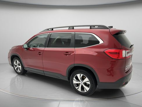 Used 2025 Subaru Ascent Premium AWD/4WD image 4