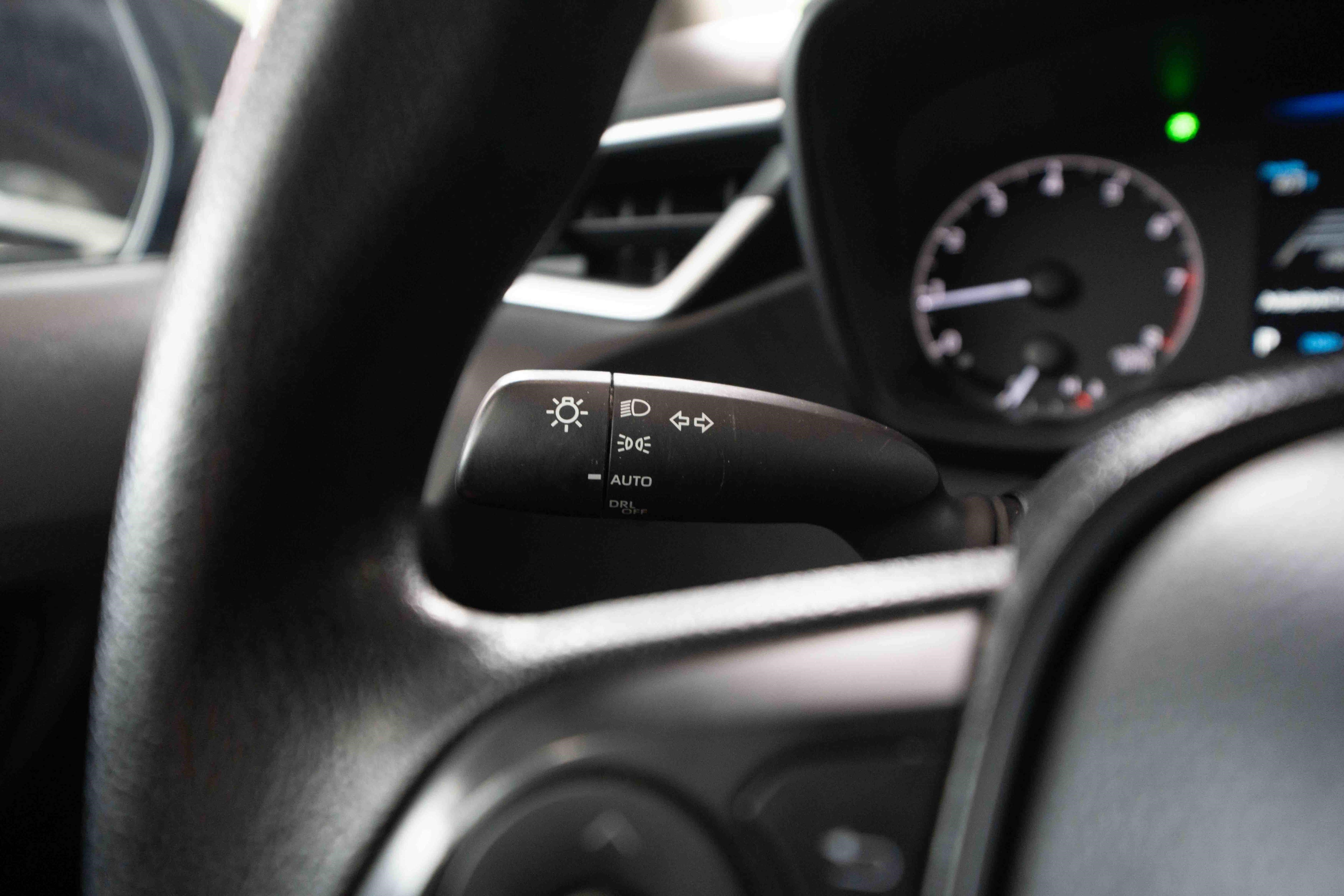 Used 2024 Toyota Corolla LE FWD image 13