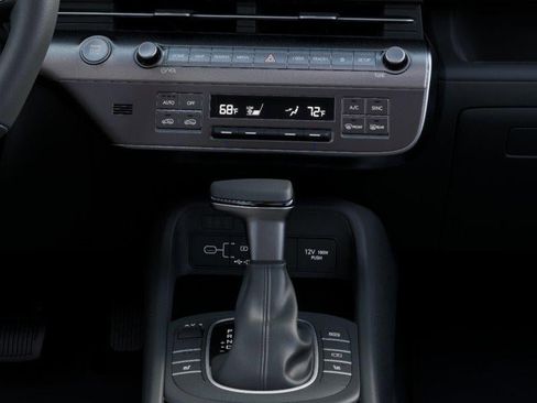 New 2026 Hyundai Kona SEL Premium image 16