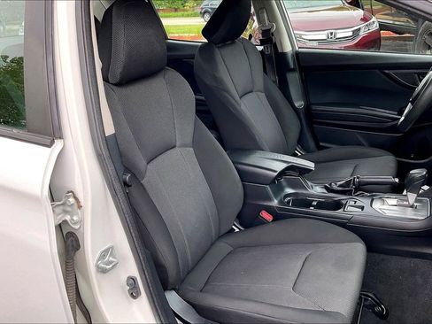 Certified 2022 Subaru Impreza 2.0i AWD/4WD image 7