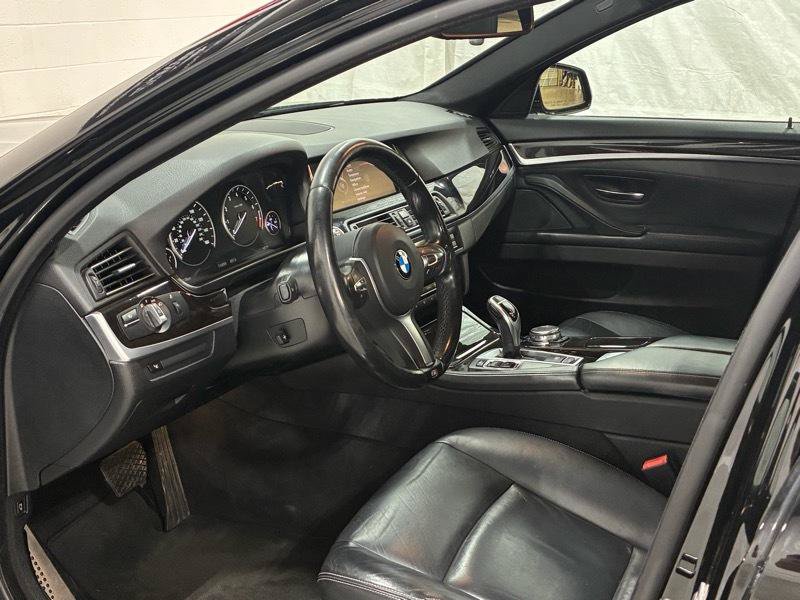 Used 2016 BMW 528i Sedan RWD image 9