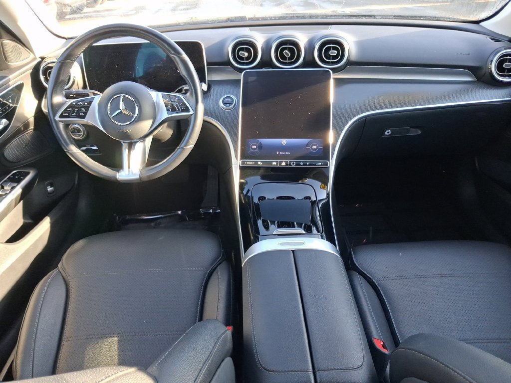 Used 2025 Mercedes-Benz C 300 Sedan image 14