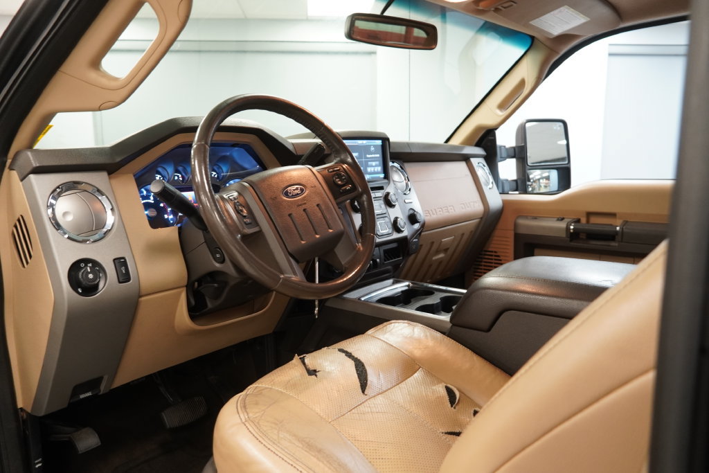 Used 2013 Ford F350 Lariat w/ Lariat Interior Pkg AWD/4WD image 6