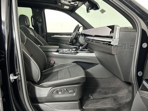 New 2025 Cadillac Escalade Sport w/ Touring Package image 50