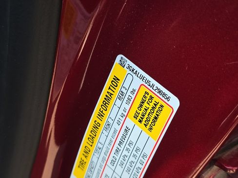 Used 2018 GMC Terrain SLE AWD/4WD image 28