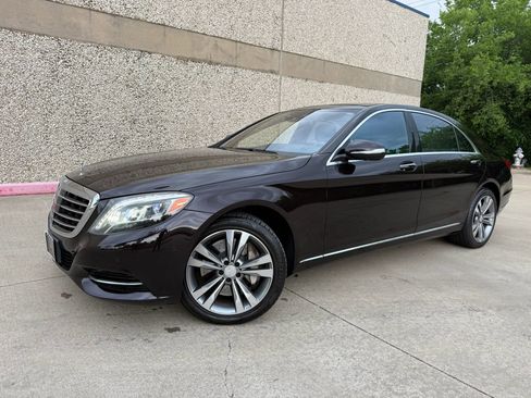 Used 2014 Mercedes-Benz S 550 Sedan w/ Premium 1 Package image 2