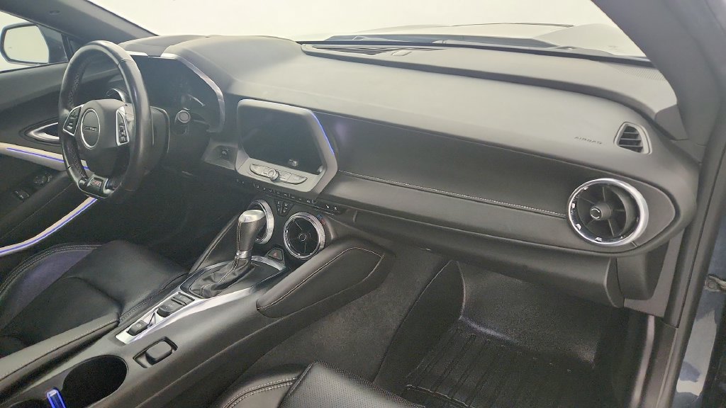 Used 2021 Chevrolet Camaro SS RWD image 26