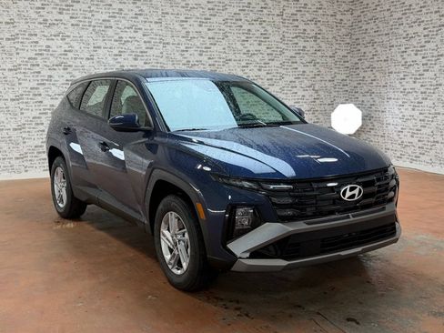 New 2026 Hyundai Tucson SE AWD/4WD image 1