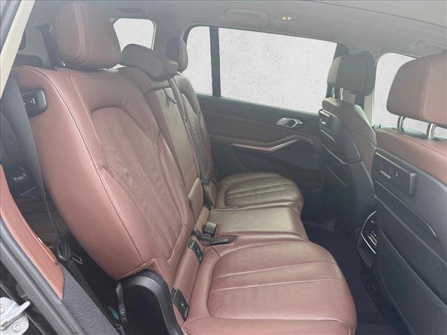 Used 2020 BMW X7 xDrive40i w/ Premium Package AWD/4WD image 23
