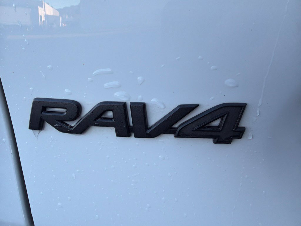 Used 2021 Toyota RAV4 TRD Off-Road w/ TRD Off-Road Weather Package AWD/4WD image 11