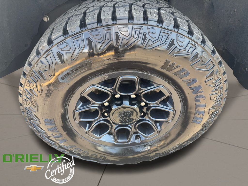 Used 2024 Chevrolet Silverado 2500 ZR2 w/ ZR2 Bison Edition AWD/4WD image 10