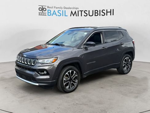 Used 2022 Jeep Compass Limited w/ Sun and Sound Group image 7
